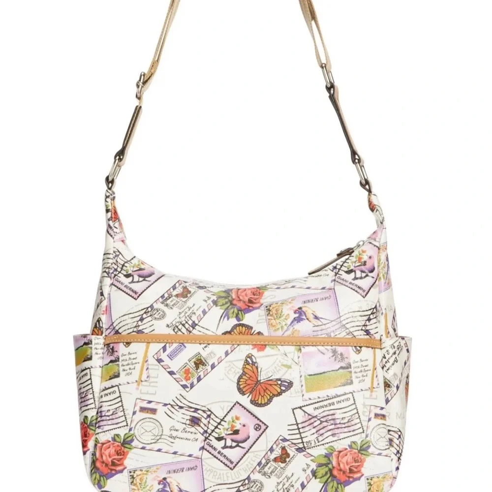 NWT GIANI BERNINI CANVAS POSTCARD HOBO SHOULDER CROSSBODY